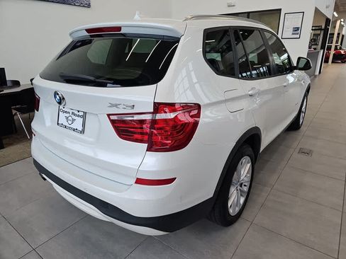 Used 2017 BMW X3 xDrive28i AWD/4WD image 3