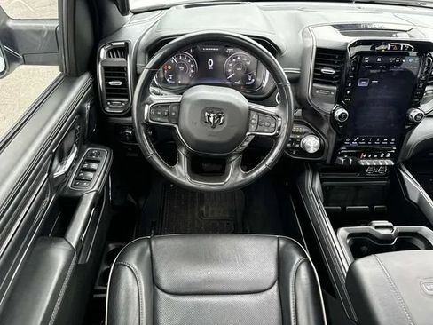 Used 2024 RAM 1500 Limited AWD/4WD image 17