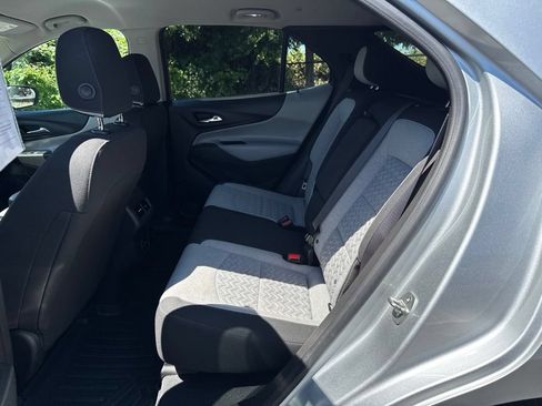 Used 2022 Chevrolet Equinox LT FWD image 14