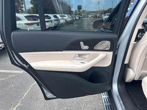 New 2026 Mercedes-Benz GLS 450 4MATIC image 27
