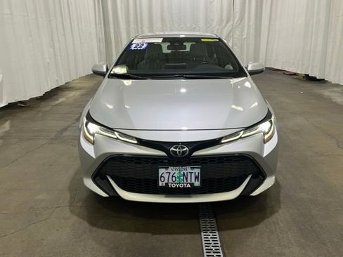 Certified 2022 Toyota Corolla SE w/ SE Preferred Package FWD image 9