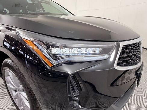 Used 2024 Acura RDX SH-AWD image 11