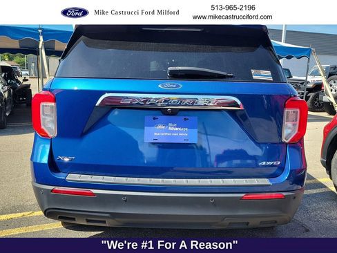 Certified 2021 Ford Explorer XLT AWD/4WD image 3