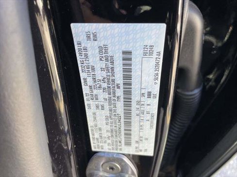 Used 2022 Lincoln Corsair AWD w/ Equipment Group 101A image 10