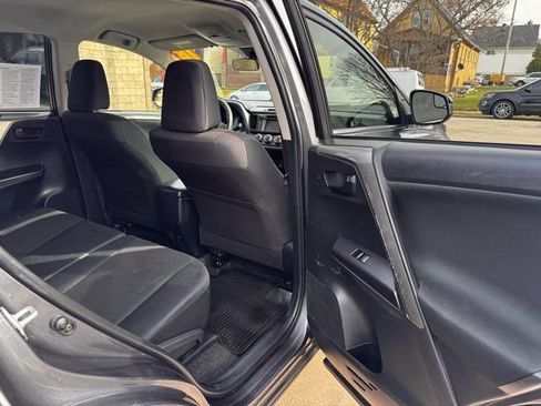 Used 2018 Toyota RAV4 LE w/ All Weather Liner Package image 26
