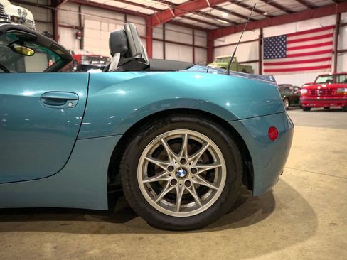 Used 2005 BMW Z4 2.5i RWD image 5