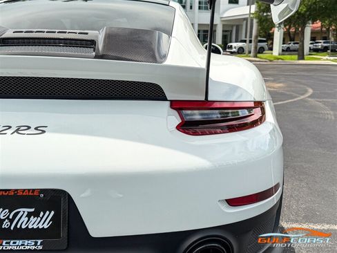 Used 2018 Porsche 911 GT2 RS RWD image 51