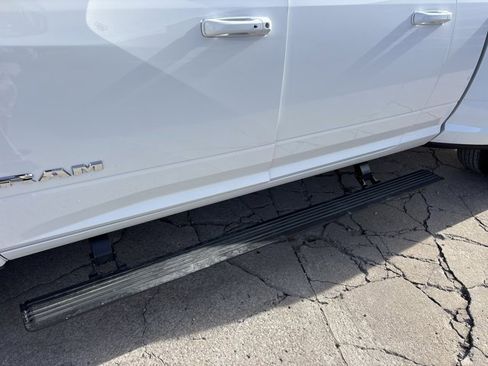 Used 2025 RAM 3500 Longhorn image 17