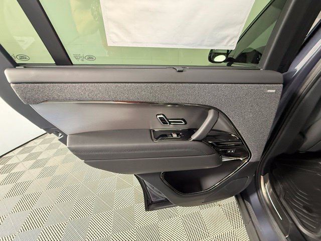 New 2026 Land Rover Range Rover Sport SE AWD/4WD image 26