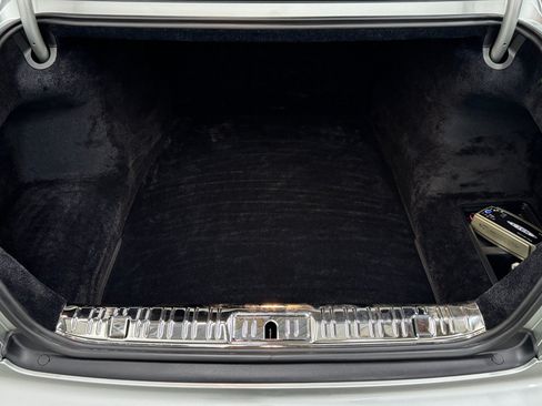 Used 2015 Rolls-Royce Ghost RWD image 66