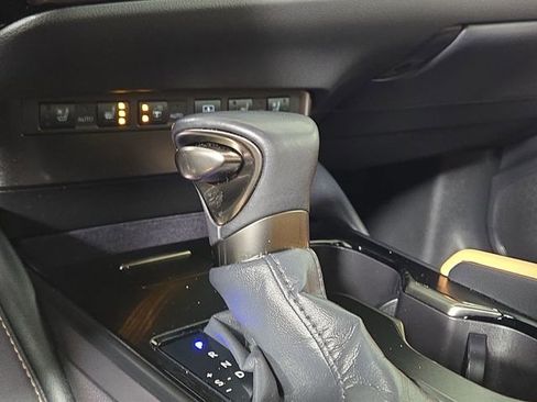 Certified 2023 Lexus ES 350 Ultra Luxury image 21