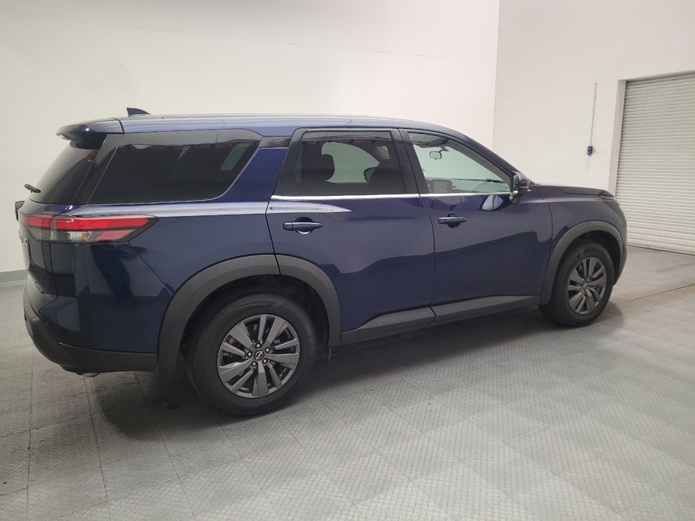 Used 2022 Nissan Pathfinder S AWD/4WD image 10