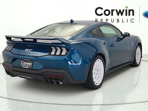 New 2026 Ford Mustang GT Premium w/ GT Performance Package RWD image 7