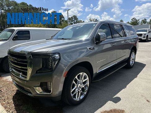 Used 2022 GMC Yukon XL SLT w/ SLT Luxury Package RWD image 1
