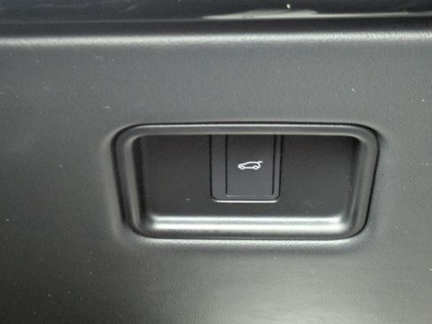 Used 2023 Land Rover Range Rover SE AWD/4WD image 29