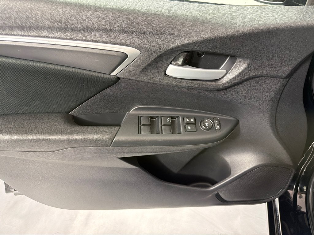 Used 2017 Honda Fit LX image 11