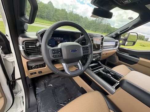 New 2026 Ford F250 Lariat w/ Lariat Ultimate Package AWD/4WD image 30