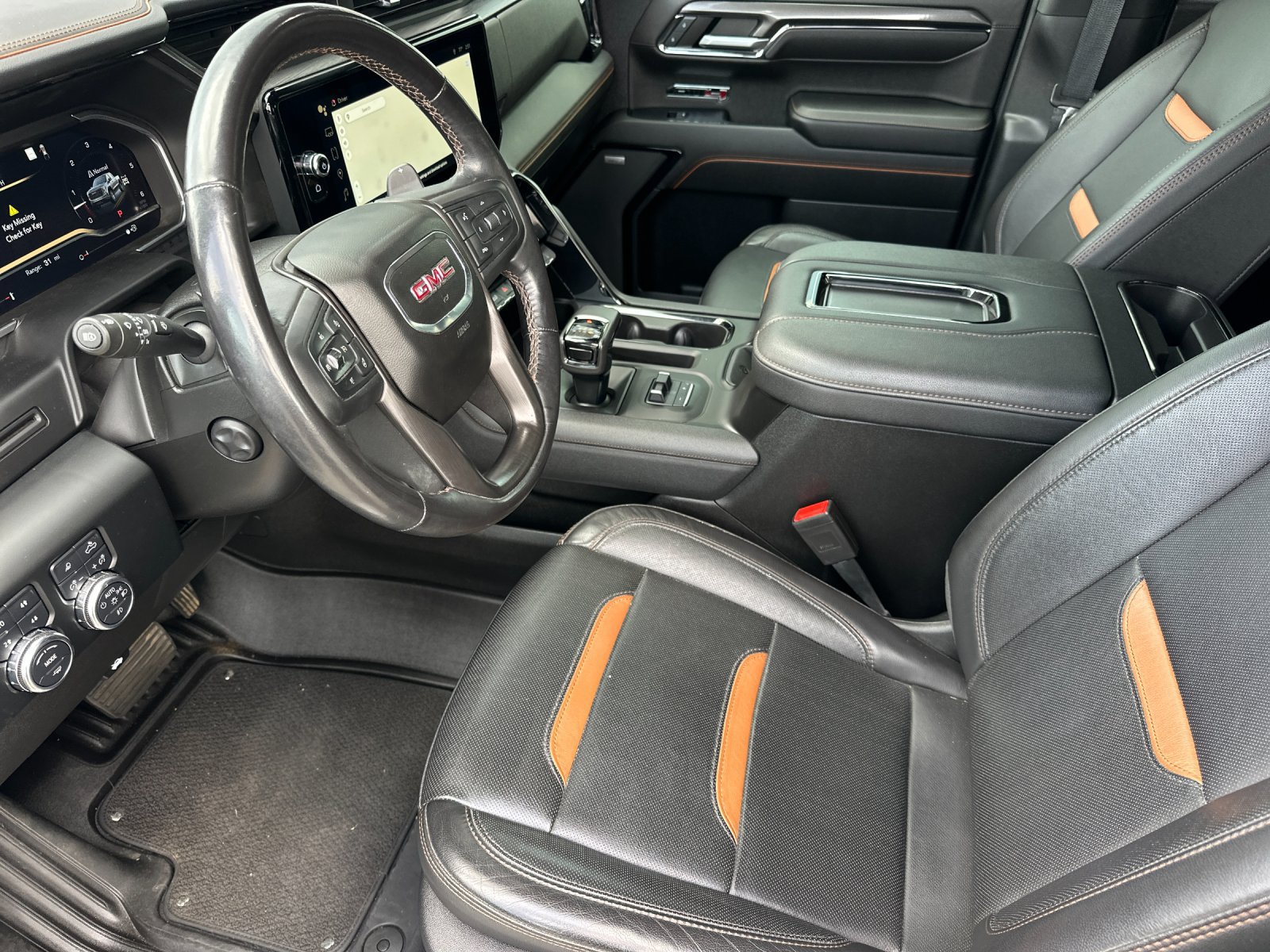 Used 2022 GMC Sierra 1500 AT4 w/ AT4 Preferred Package AWD/4WD image 10