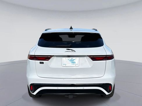 Used 2024 Jaguar F-PACE R-Dynamic S image 5