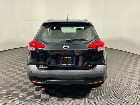 Used 2020 Nissan Kicks SR w/ SR Premium Package image 13