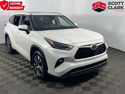 Used 2025 Toyota Highlander XLE