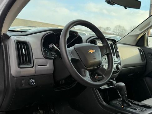 Used 2019 Chevrolet Colorado W/T image 7