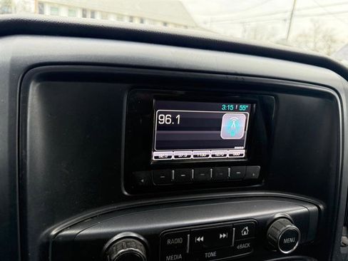 Used 2015 Chevrolet Silverado 3500 W/T image 25