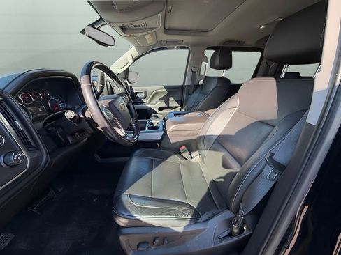 Used 2018 Chevrolet Silverado 1500 LTZ Z71 w/ LTZ Plus Package AWD/4WD image 10