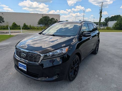 Used 2020 Kia Sorento S AWD/4WD image 5
