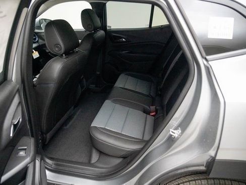 New 2026 Chevrolet Trax LT w/ Driver Confidence Package FWD image 25