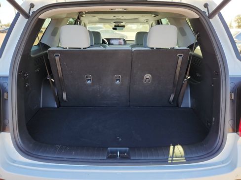 New 2024 Hyundai Palisade SEL w/ Premium Package FWD image 9