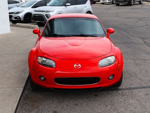 Used 2008 MAZDA MX-5 Miata Grand Touring w/ Premium Pkg RWD image 15