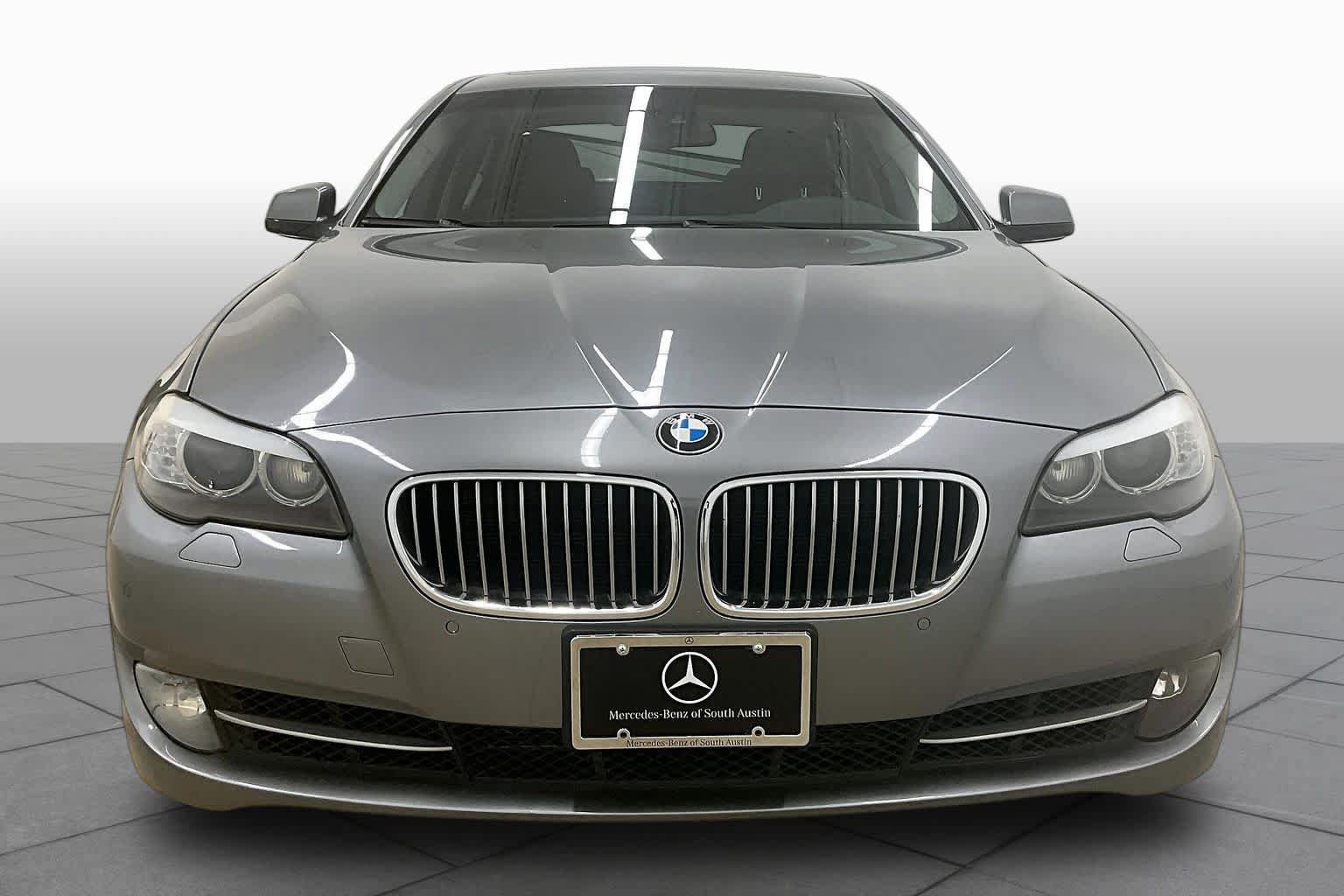 Used 2011 BMW 535i Sedan RWD image 3