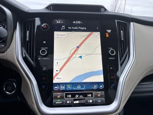 Used 2023 Subaru Outback Limited image 18