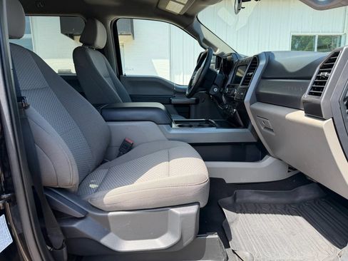 Used 2022 Ford F250 XLT w/ XLT Premium Package AWD/4WD image 14