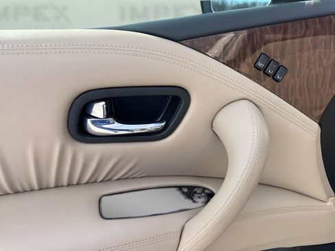 Used 2019 Nissan Armada Platinum w/ Captain's Chairs Package image 30