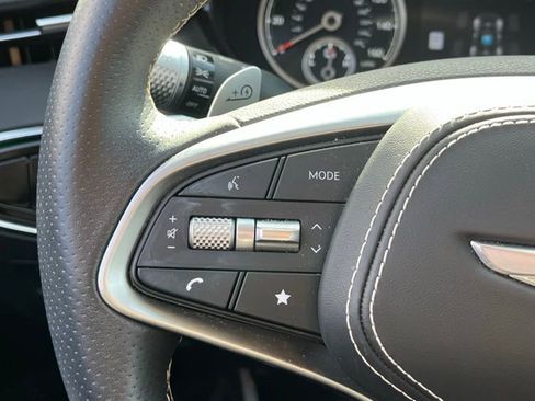 Used 2024 Genesis Electrified GV70 Advanced image 17