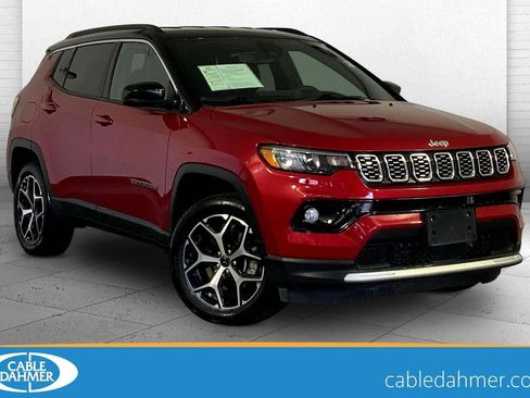 Used 2025 Jeep Compass Limited AWD/4WD image 1