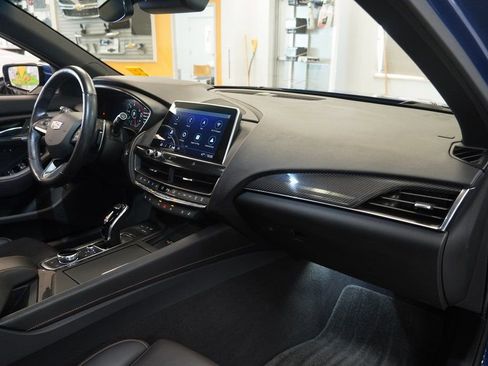 Used 2021 Cadillac CT5 Sport image 32