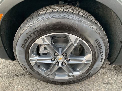 New 2026 Chevrolet Blazer LT image 9