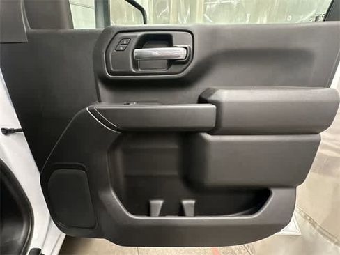 Used 2024 Chevrolet Silverado 2500 Custom w/ Custom Convenience Package image 22
