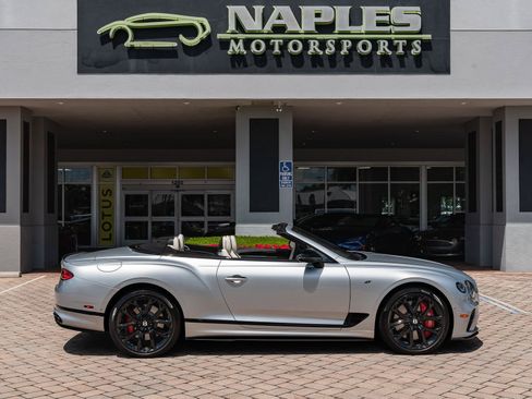 Used 2023 Bentley Continental GT Mulliner AWD/4WD image 48