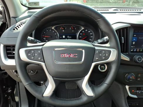 Used 2024 GMC Terrain SLT w/ Infotainment Package II AWD/4WD image 13
