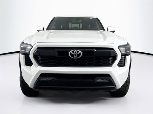 Used 2024 Toyota Tacoma TRD Off-Road w/ TRD Off Road Premium Package AWD/4WD image 8