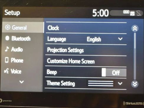 Used 2022 Toyota C-HR XLE image 30