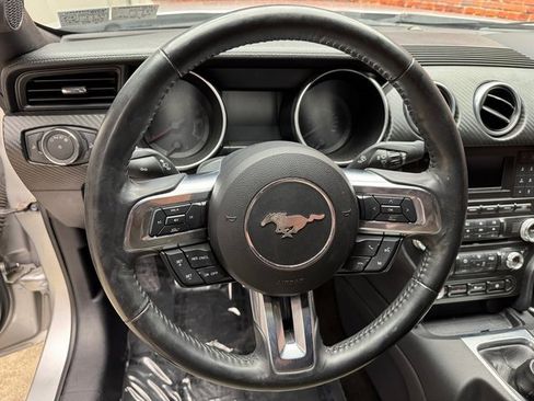 Certified 2018 Ford Mustang Coupe image 13