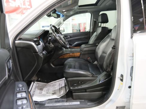 Used 2019 Chevrolet Tahoe Premier image 17
