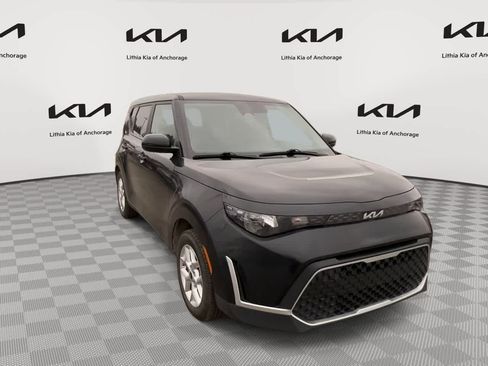 Certified 2024 Kia Soul LX w/ Option Group 015 FWD image 2