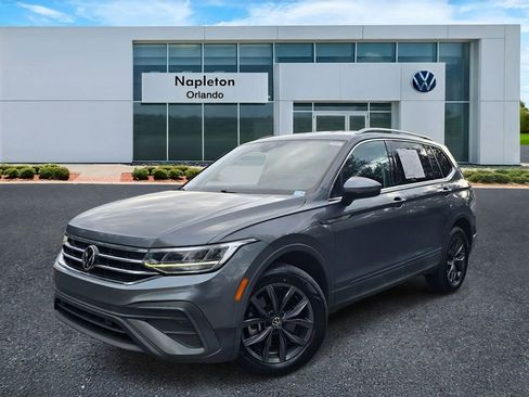 Used 2023 Volkswagen Tiguan SE FWD image 30