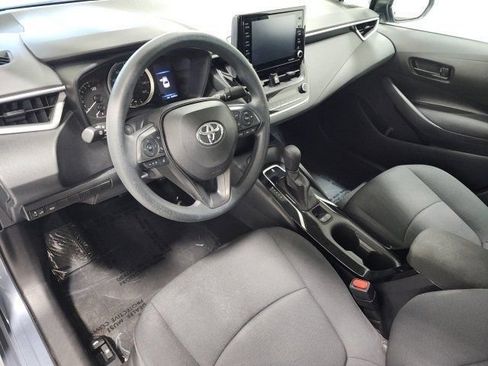 Used 2022 Toyota Corolla LE FWD image 23